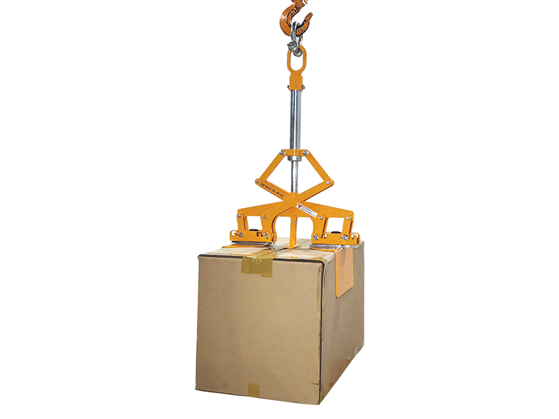 Elevador de cajas de cartón CBL680